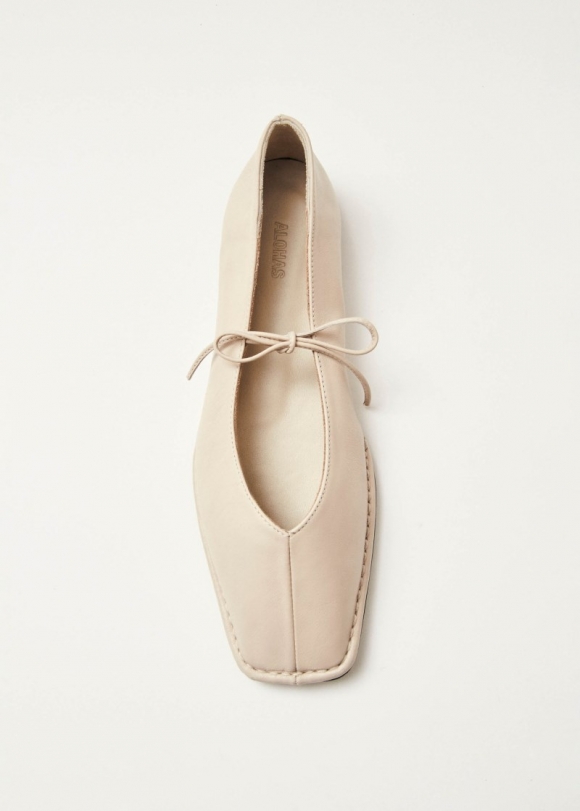 Women's Sway Cream Leather Ballet Flats