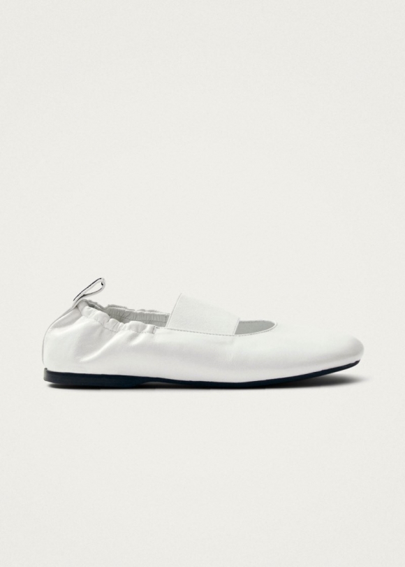 Women's Sutton Onix White Leather Ballet Flats