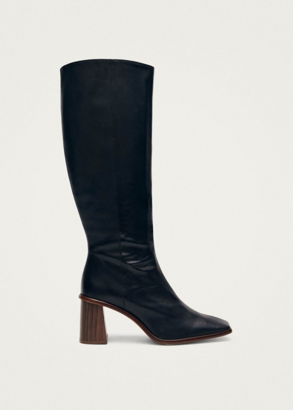 Women's East Black Leather Boots