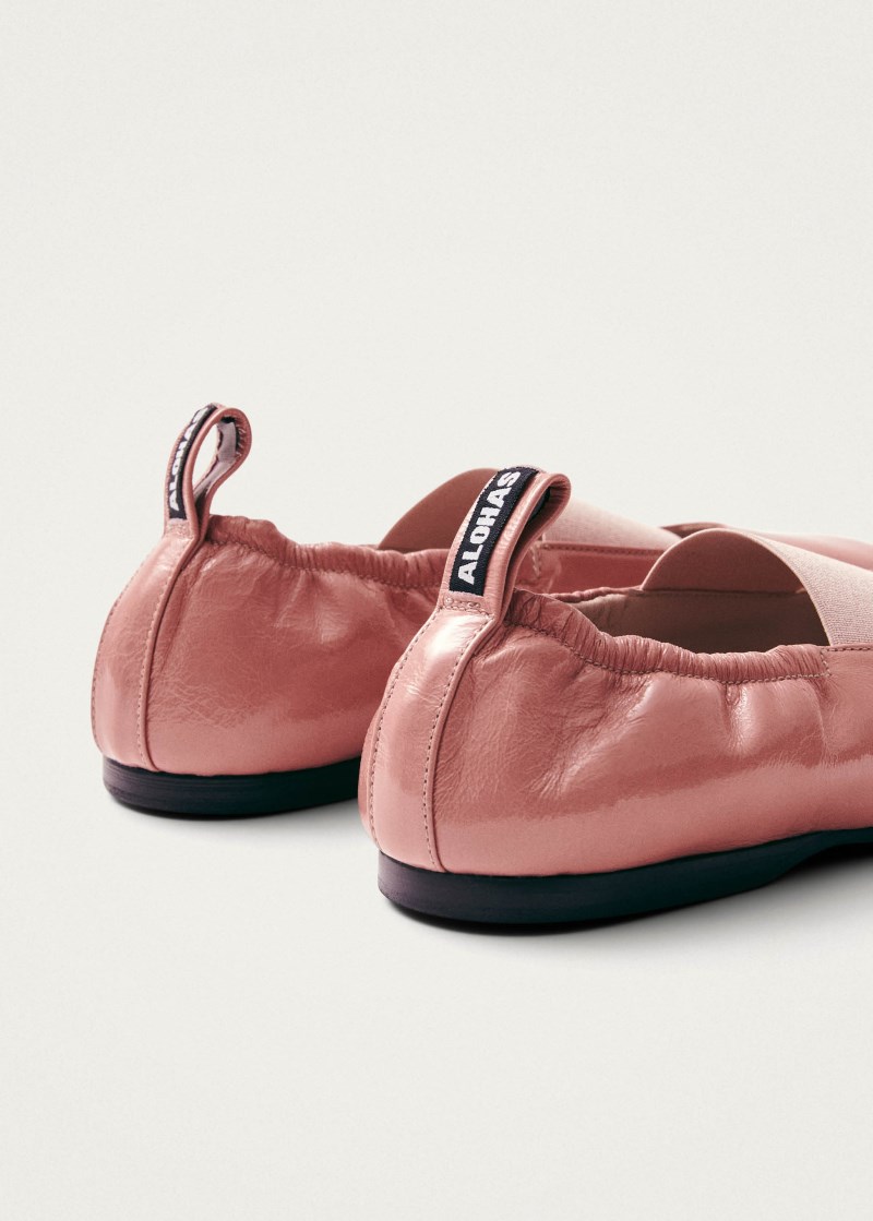 Women's Sutton Onix Pink Leather Ballet Flats
