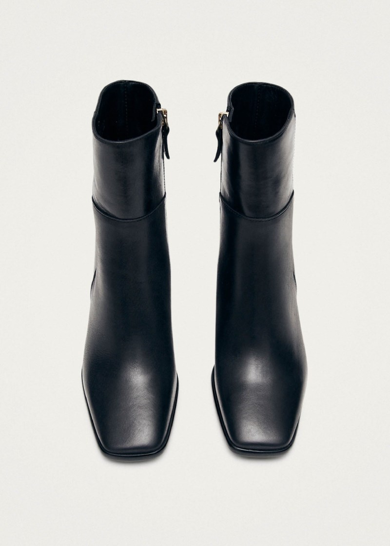 Women's West Vintage Total Black Leather Ankle Boots