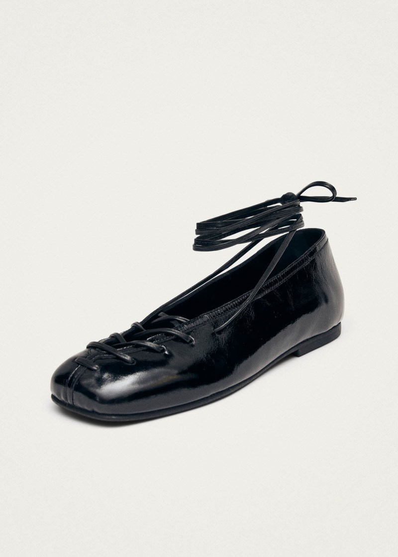 Women's Bumi Onix Black Leather Ballet Flats