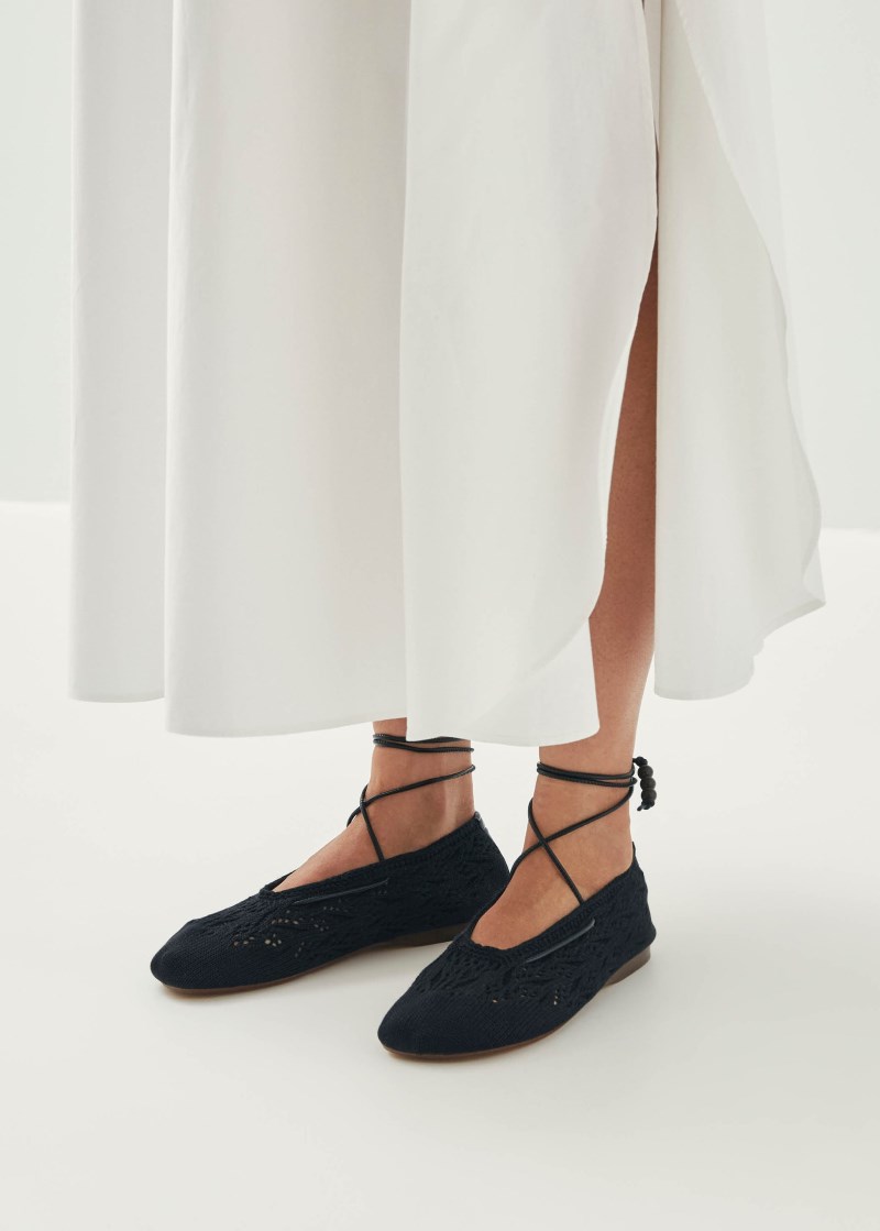 Women's Rosemary Crochet Black Ballet Flats