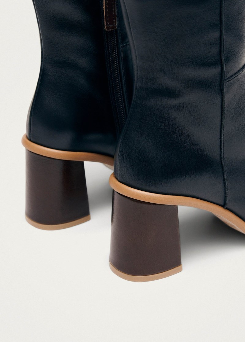 Women's West Vintage Black Leather Ankle Boots