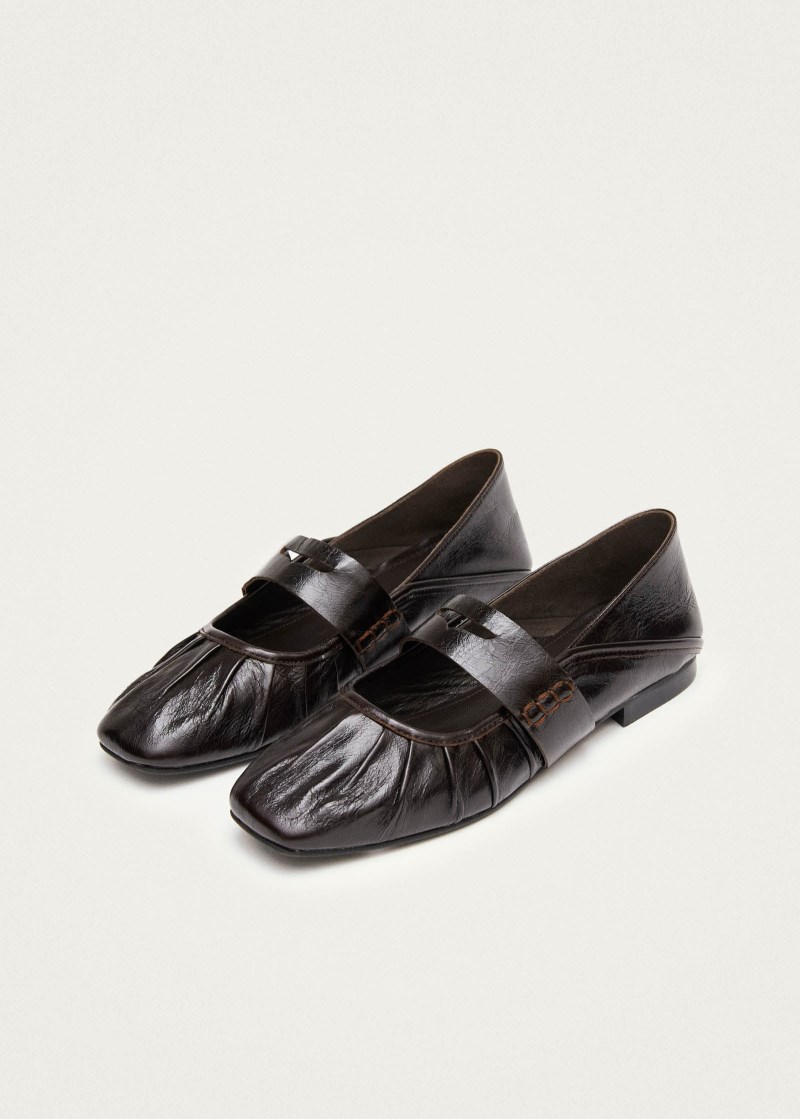 Women's Bargo Brown Leather Ballet Flats