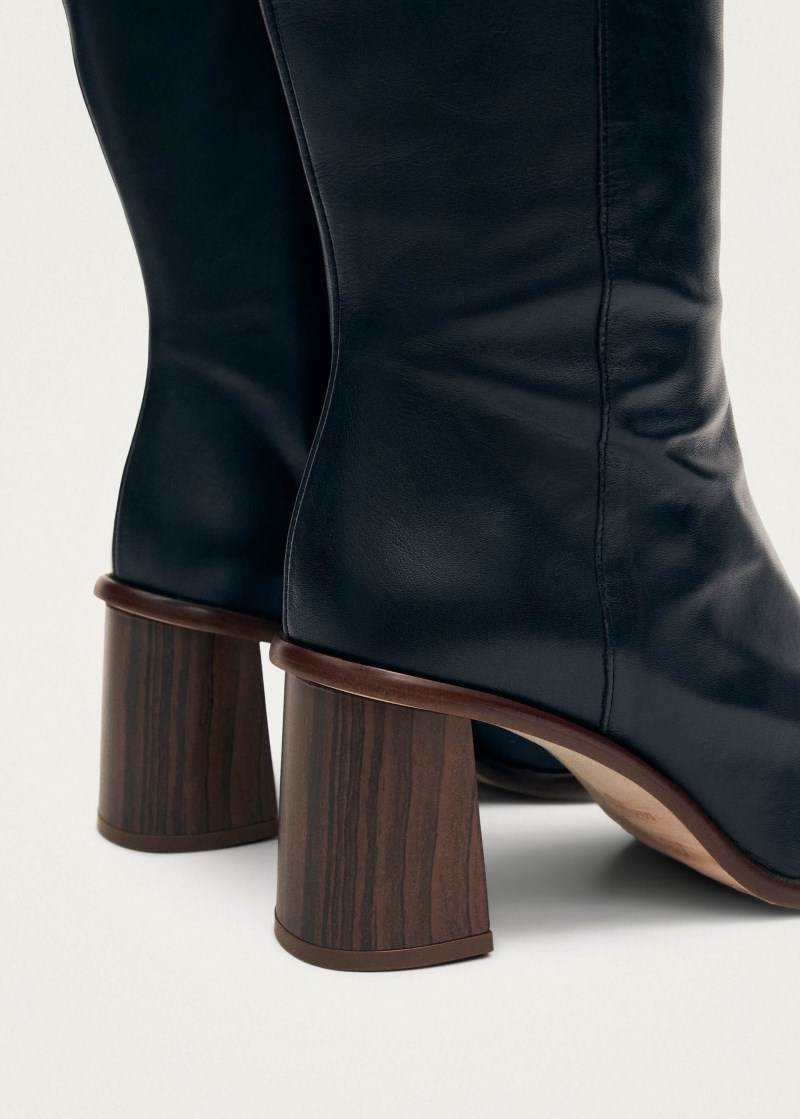 Women's East Black Leather Boots