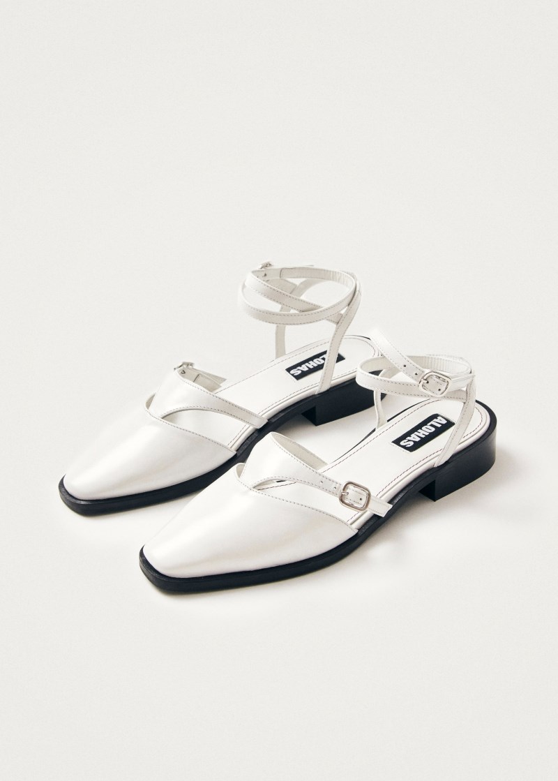 Women's Aveline Cream Leather Ballet Flats