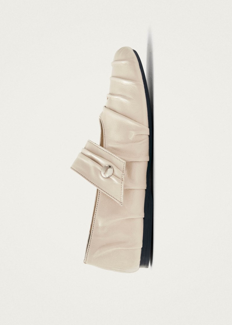 Women's Shay Cream Leather Ballet Flats