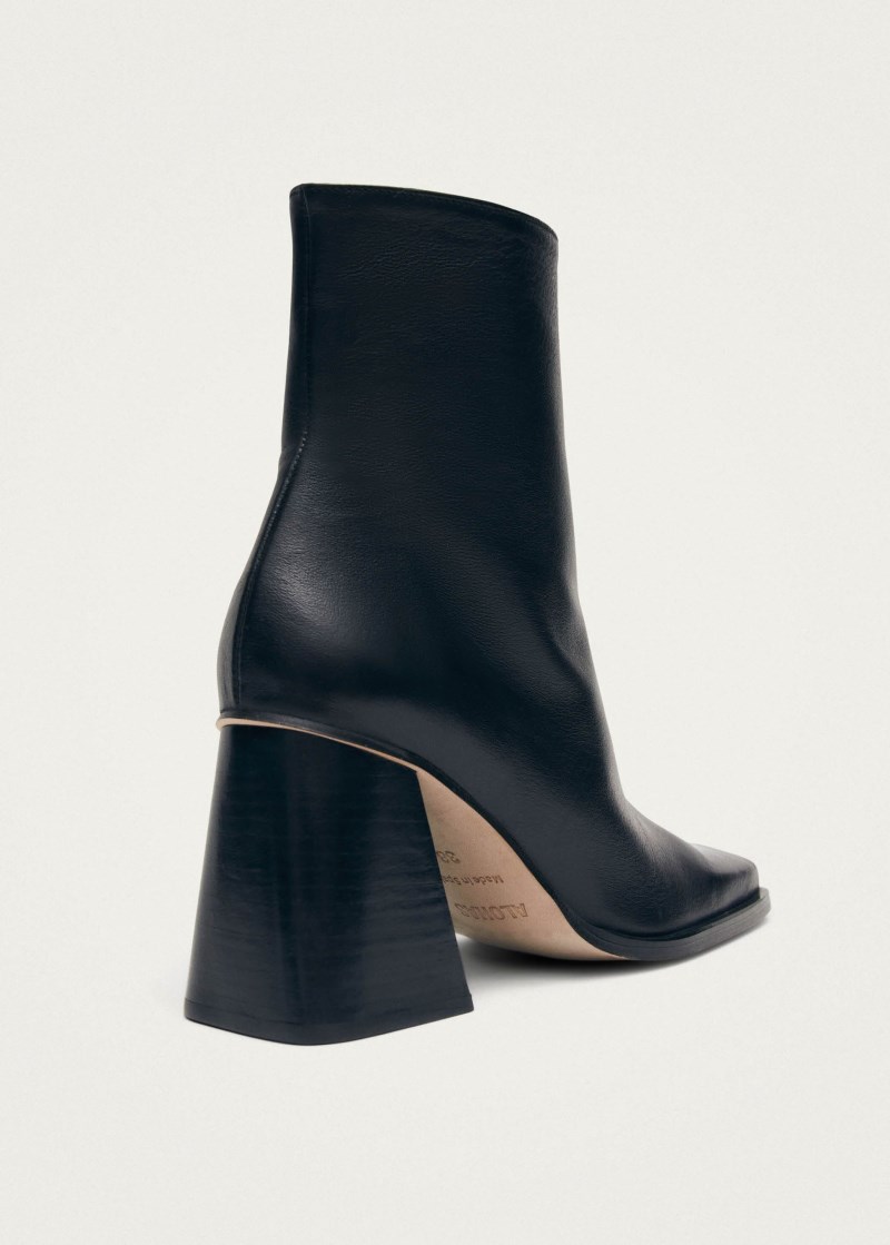 Women's South Black Leather Ankle Boots