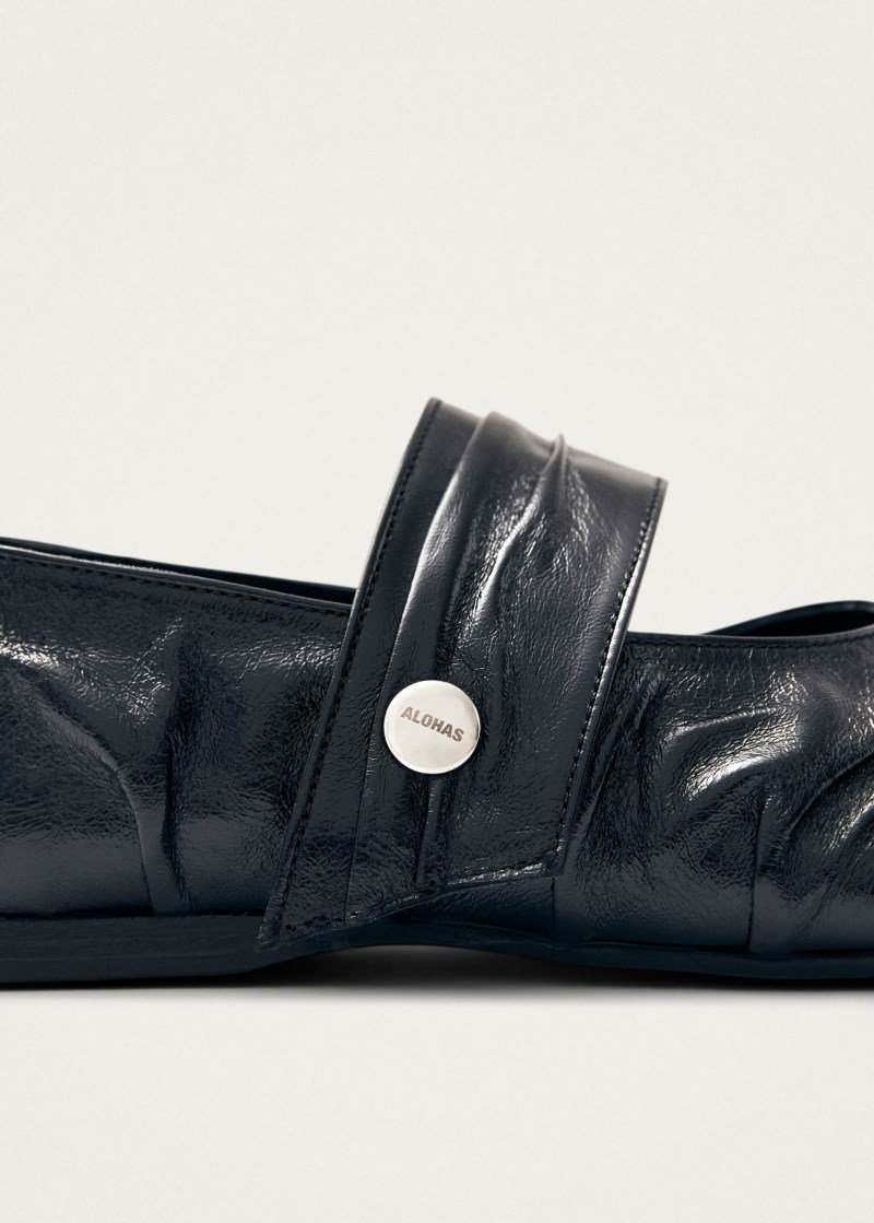 Women's Shay Black Leather Ballet Flats