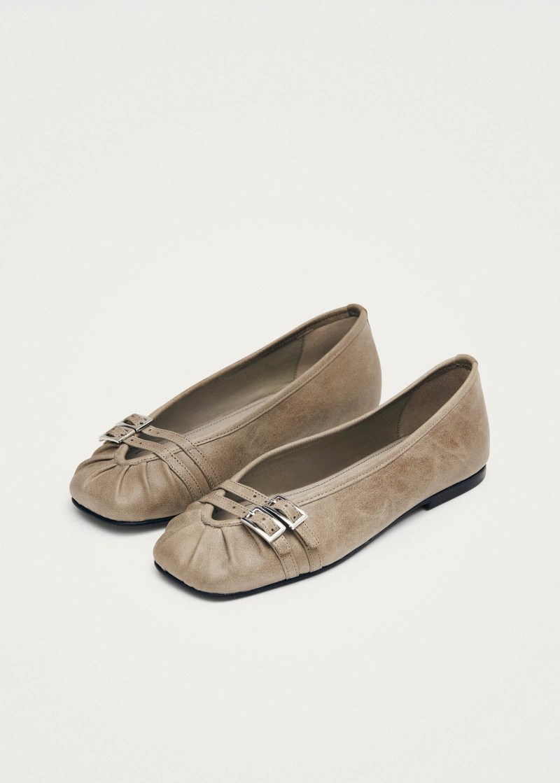Women's Cendana Vintage Grey Leather Ballet Flats