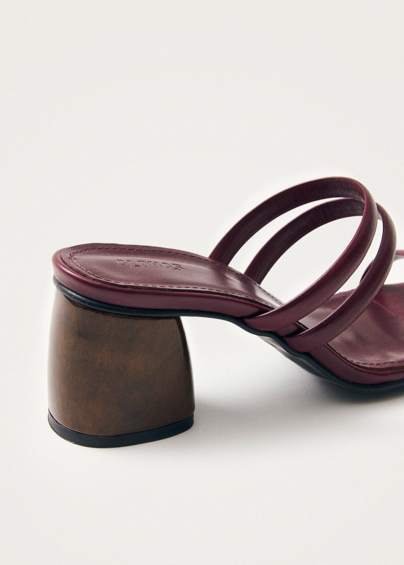 Women's Indiana Bare Burgundy Leather Sandals