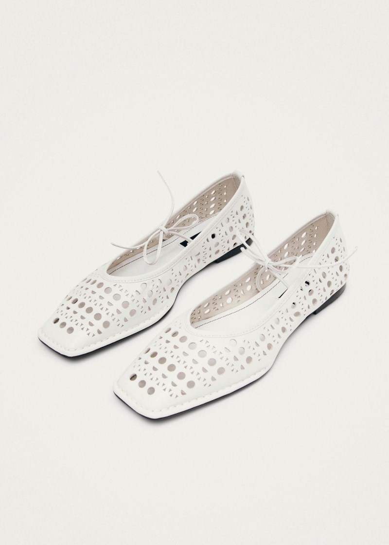 Women's Sway Slit White Leather Ballet Flats