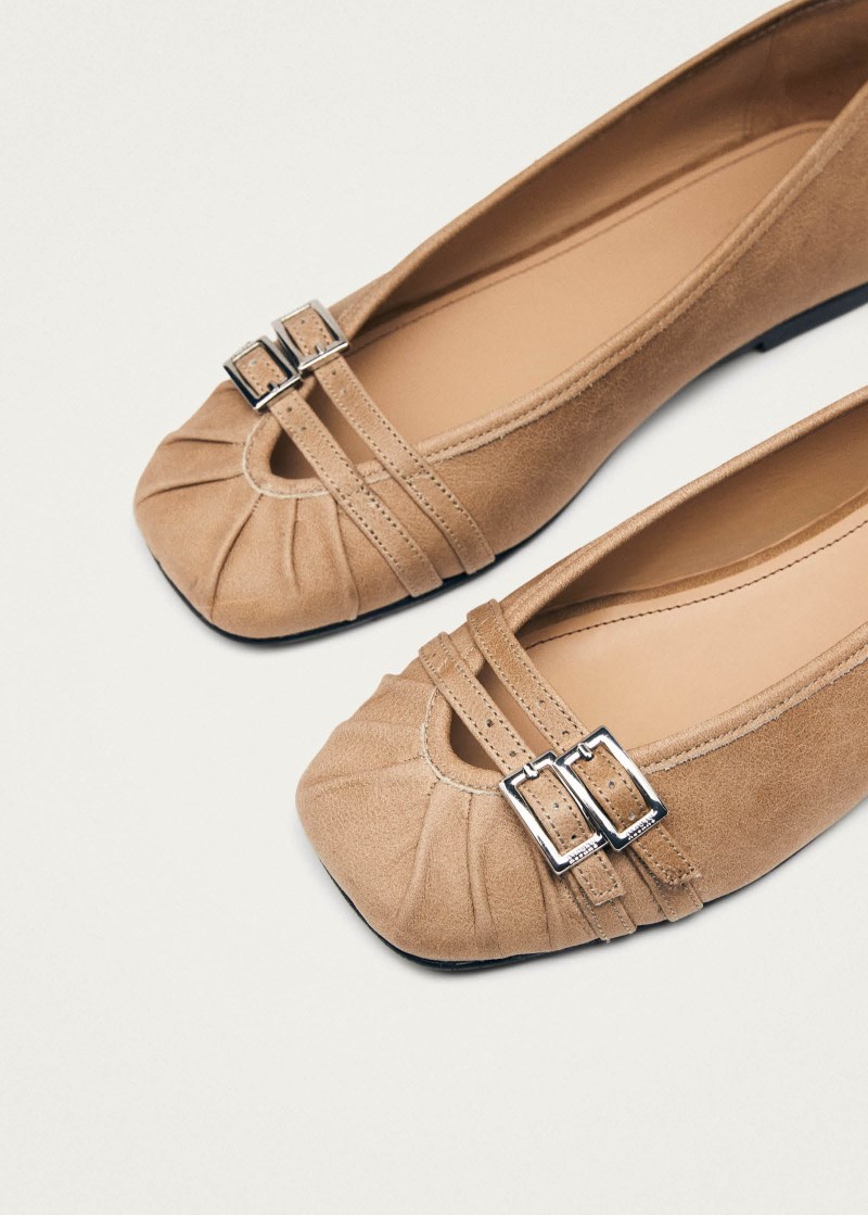 Women's Cendana Vintage Tan Leather Ballet Flats