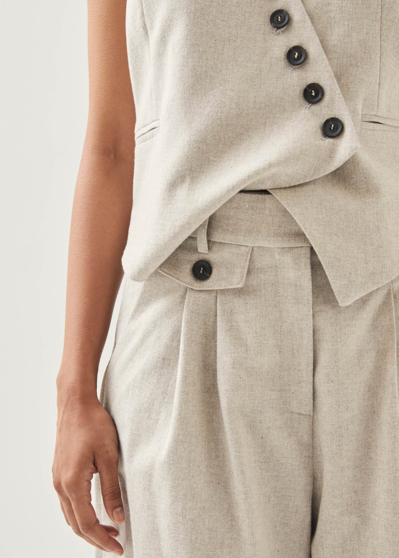 Women's Niselle Cream Shorts