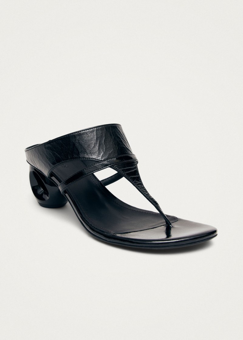 Women's Dystaria Onix Black Leather Sandals